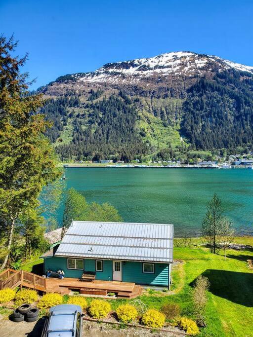 Ocean And Mountain View Home, Near Downtown Juneau Ngoại thất bức ảnh